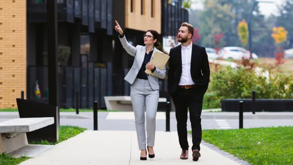 Emlak Danışmanlığı Eğitimi